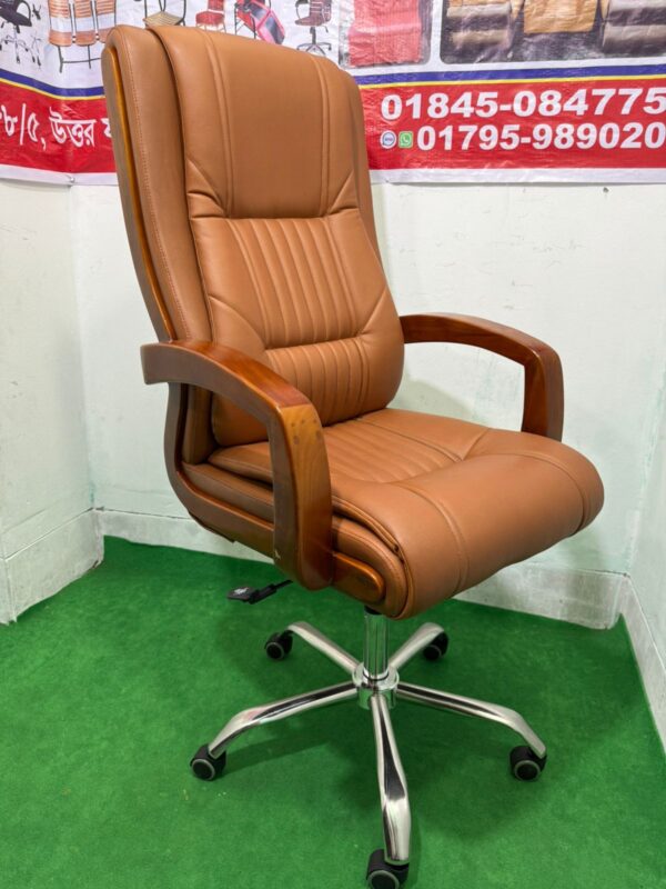 WhatsApp Image 2026-05-15 at 4.57.45 PM (1) Big Boss Chair biscuit