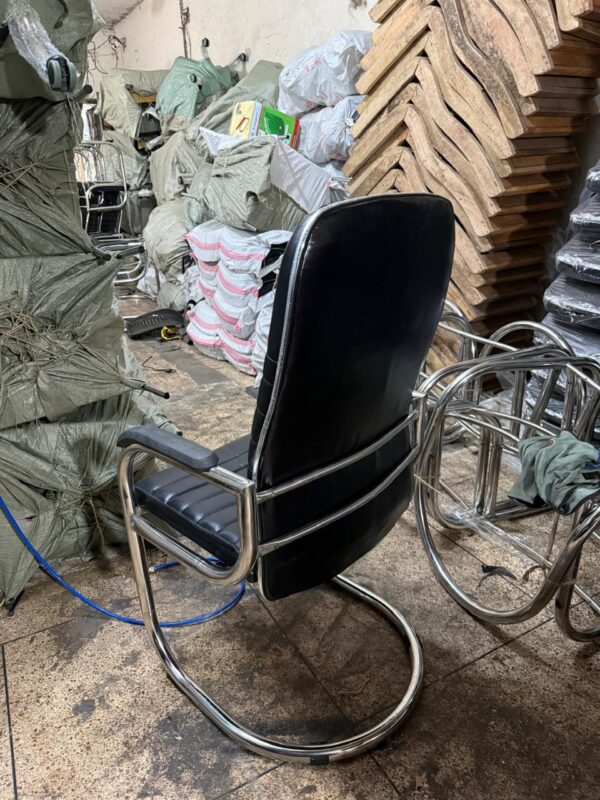 Visitor Chair High ven