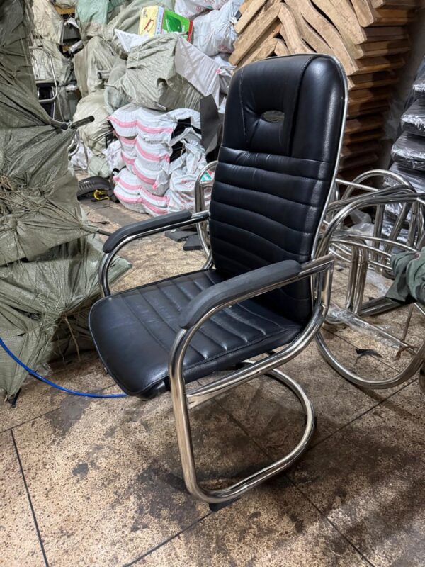 Visitor Chair High ven